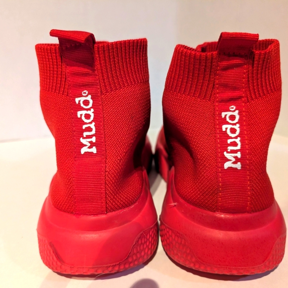 Mudd Red Sock-Style Sneakers with‎ Knit Upper Sz. 8.5